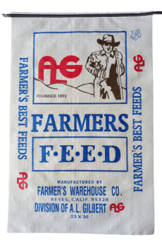 DVH_PHOTO_-_FARMERS_WHITE_23_X36_-removebg-preview